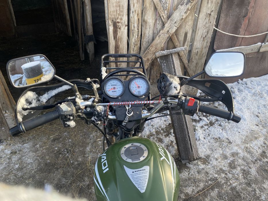 Продам мотоцикл Яки 200 кубов