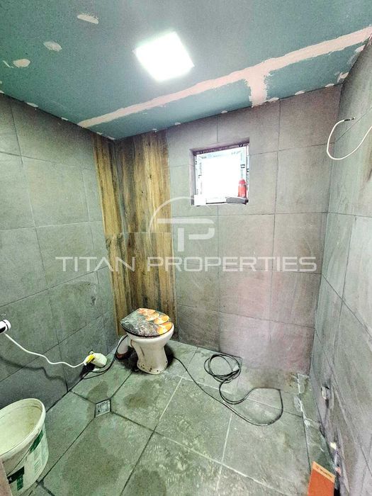 Едноетажна къща в Старосел