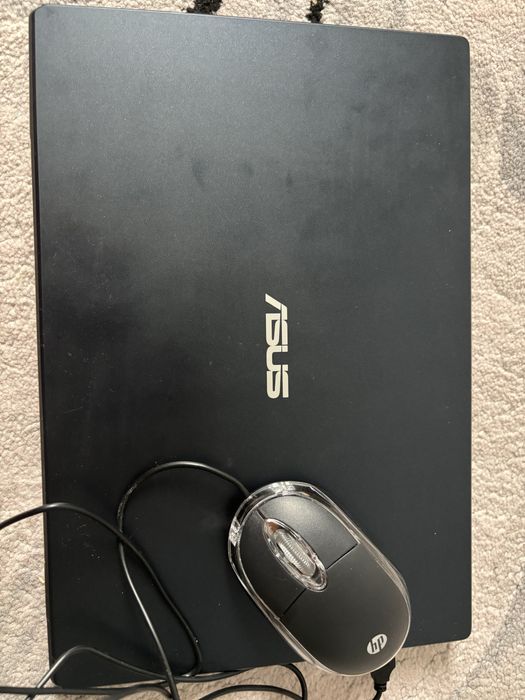 Продам ноутбуккк