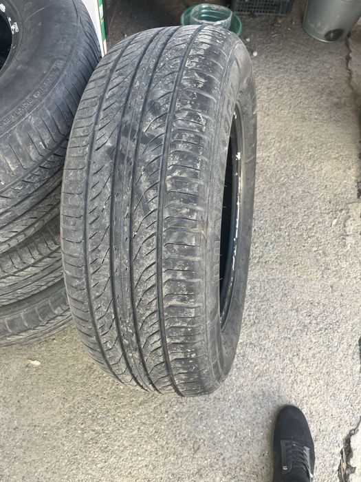 Шины летние 235 65 r17