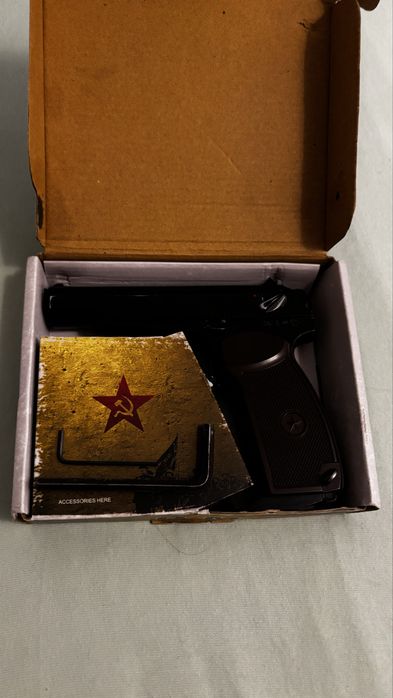 Pistol Makarov co2 blowback airsoft