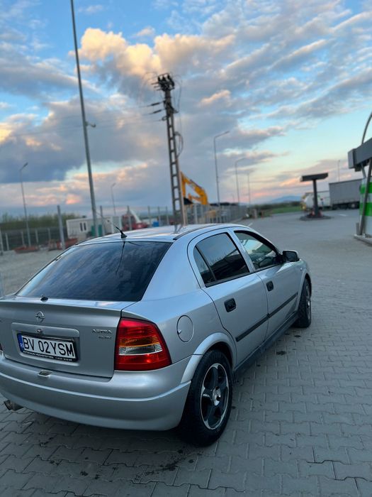 Vând Opel Astra g