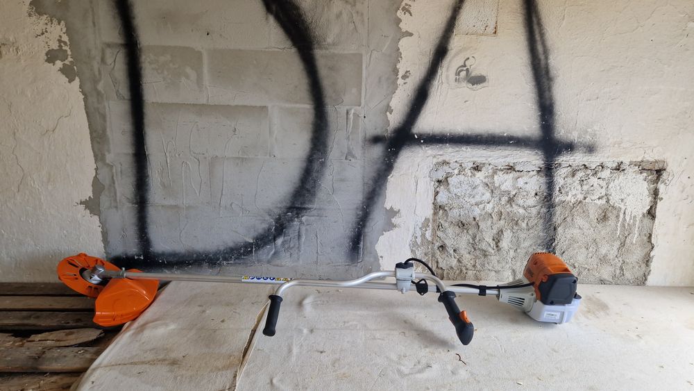 Motocositoare Stihl FS  111