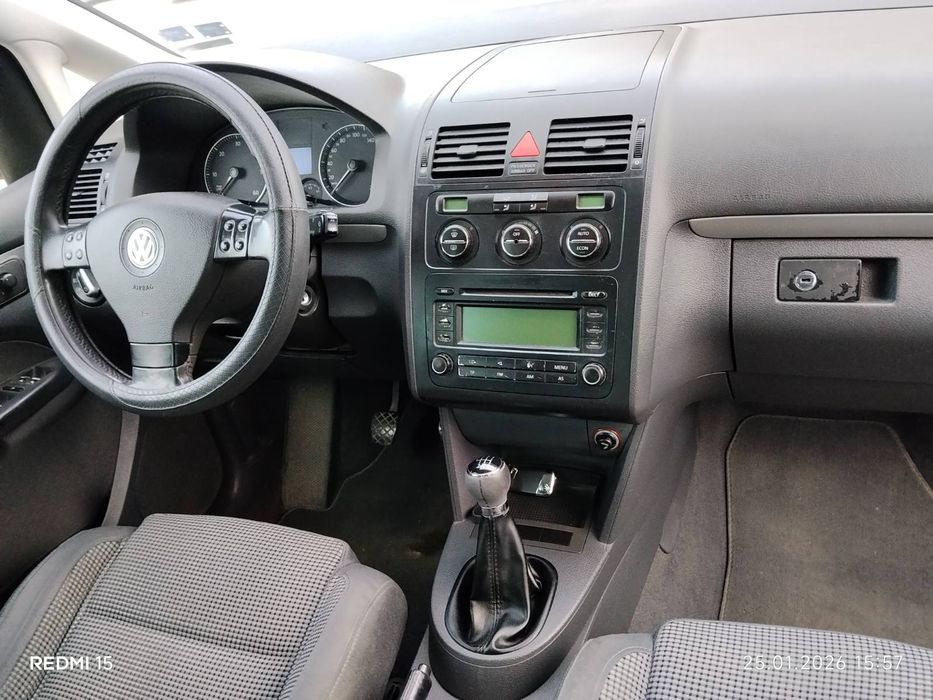 Фолксваген туран 2.0 TDI 140 к.с.