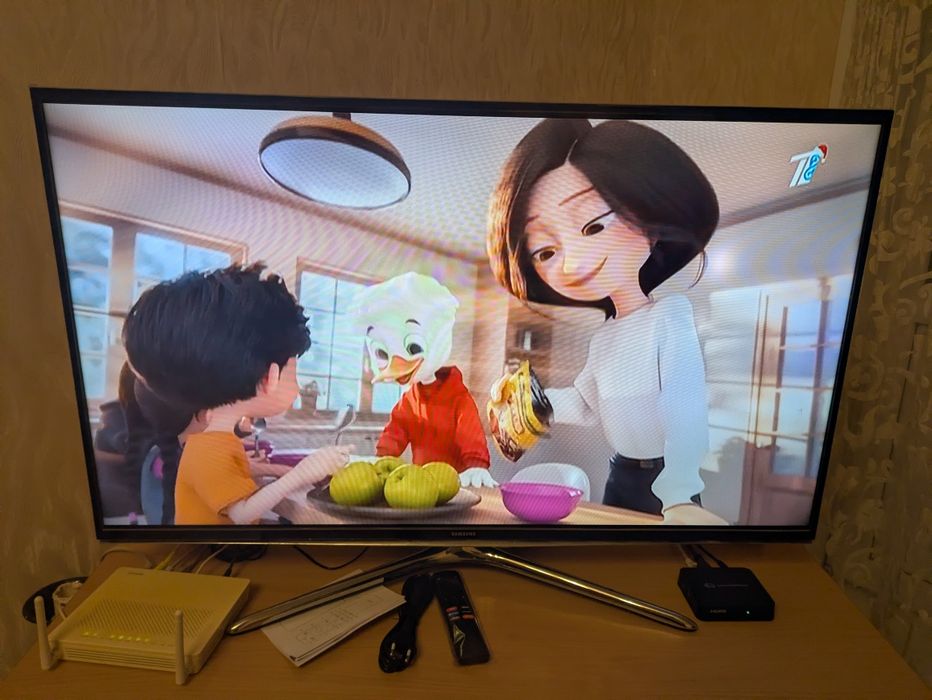 Телевизор smart Samsung 40"