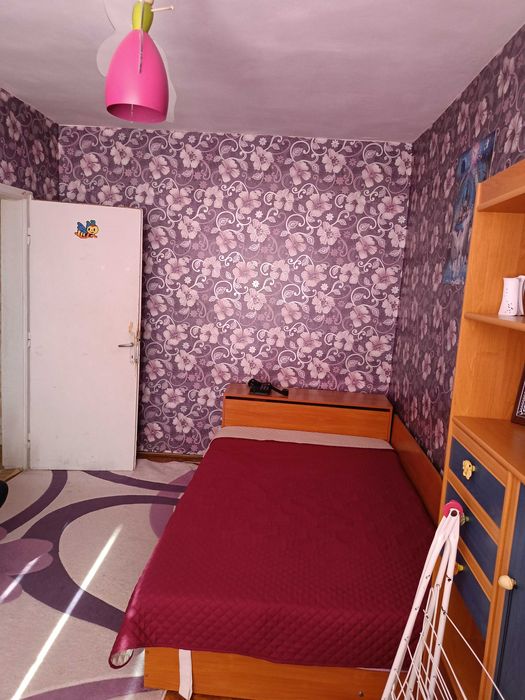 Продава се Двустаен апартамент в Плевен, 9-ти квартал - 54 кв.м за 1334 €/кв.м - Снимка #3