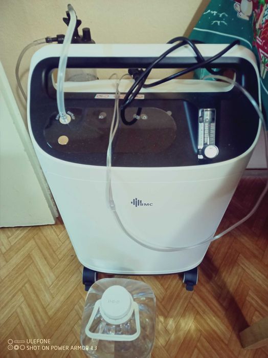 Продава се кислороден концентратор BMC S01 5A