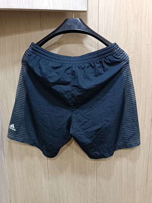 Оригинальные шорты adidas