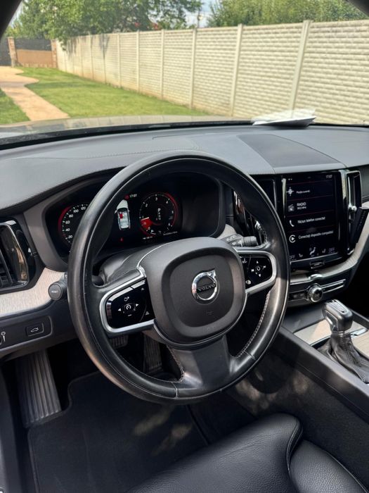 Volvo XC60 Inscription AWD  D4, An 2019