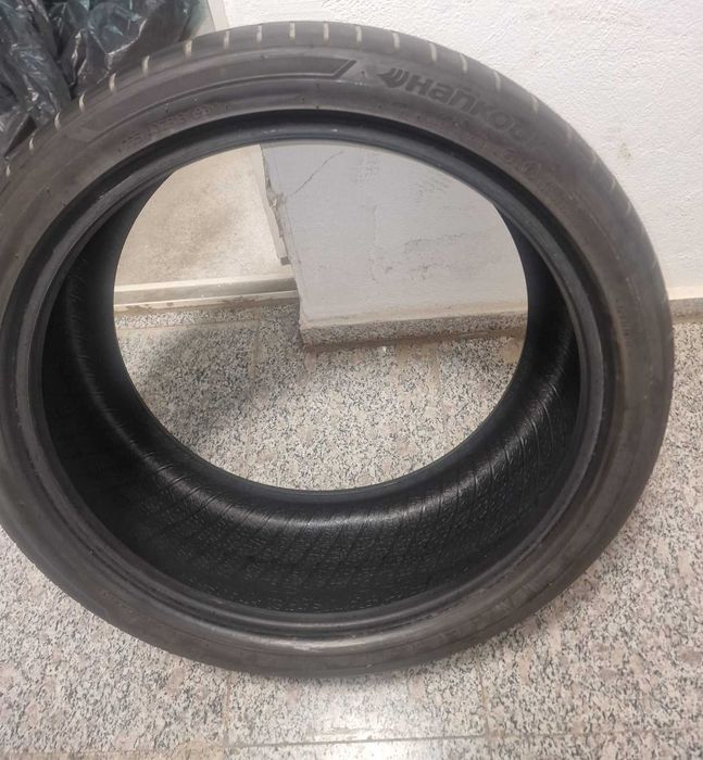 600 lei ambele bucati/ Anvelope Hankook de vara 225/40/19 DOT 07/2024
