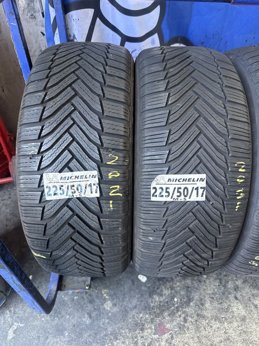 225/50/17 michelin
