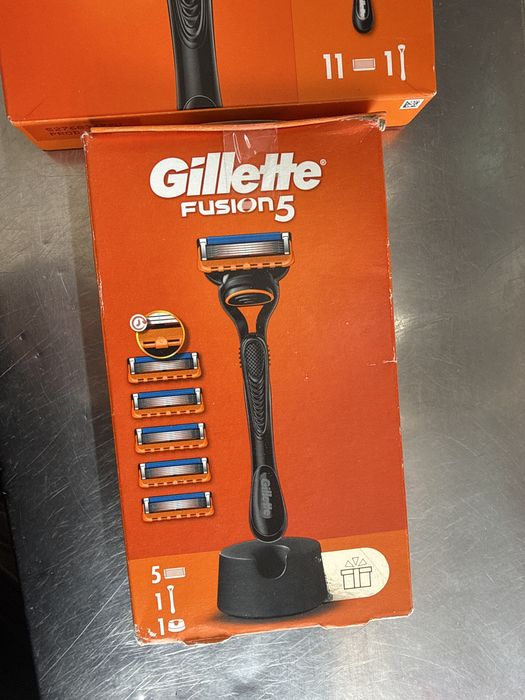 Gillette fusion5 с 11 ножчета