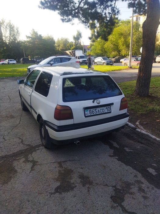 Продам машину звоните