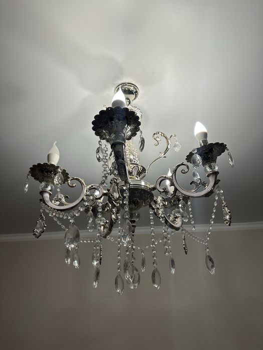 Люстра 2 шт новый и бу