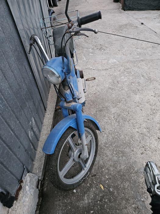 Scooters de vânzare