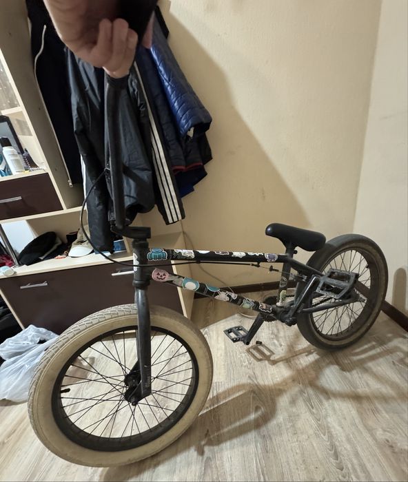 Продаю велосипед BMX Haro Boulevard.