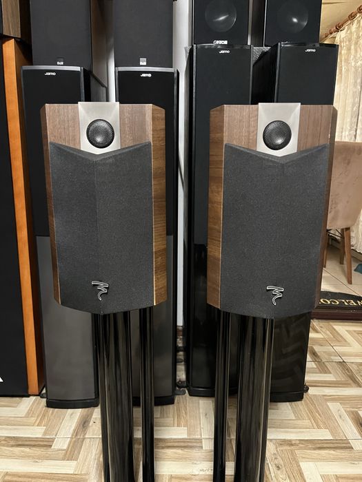 Boxe surrond sau raft Focal Chorus 705v