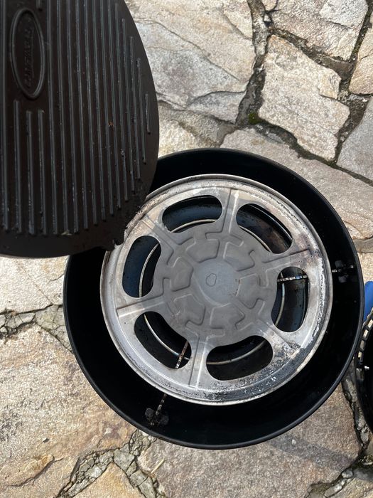 Газово барбекю преносимо