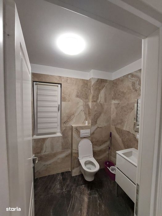 Apartament 1 camera decomandat- Poitiers Frumoasa