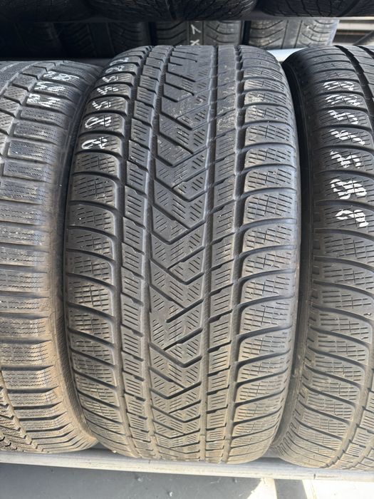 Anvelope 285/45/22 Pirelli