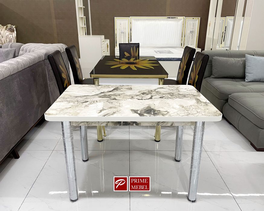 Кухонный стол