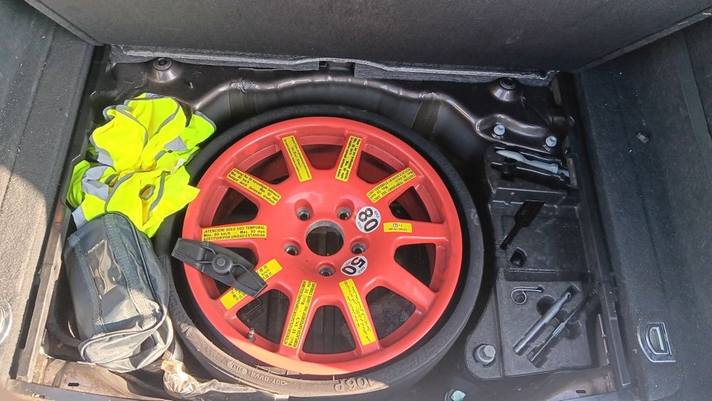 VW Touareg 3.0 V6 TDI,R-line,CRC motor,245 к.с. ,60 броя на части