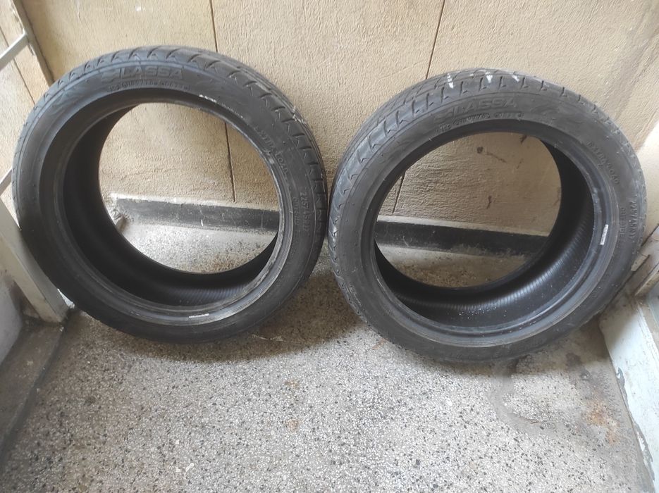Продавам летни гуми Lassa 225х45х17