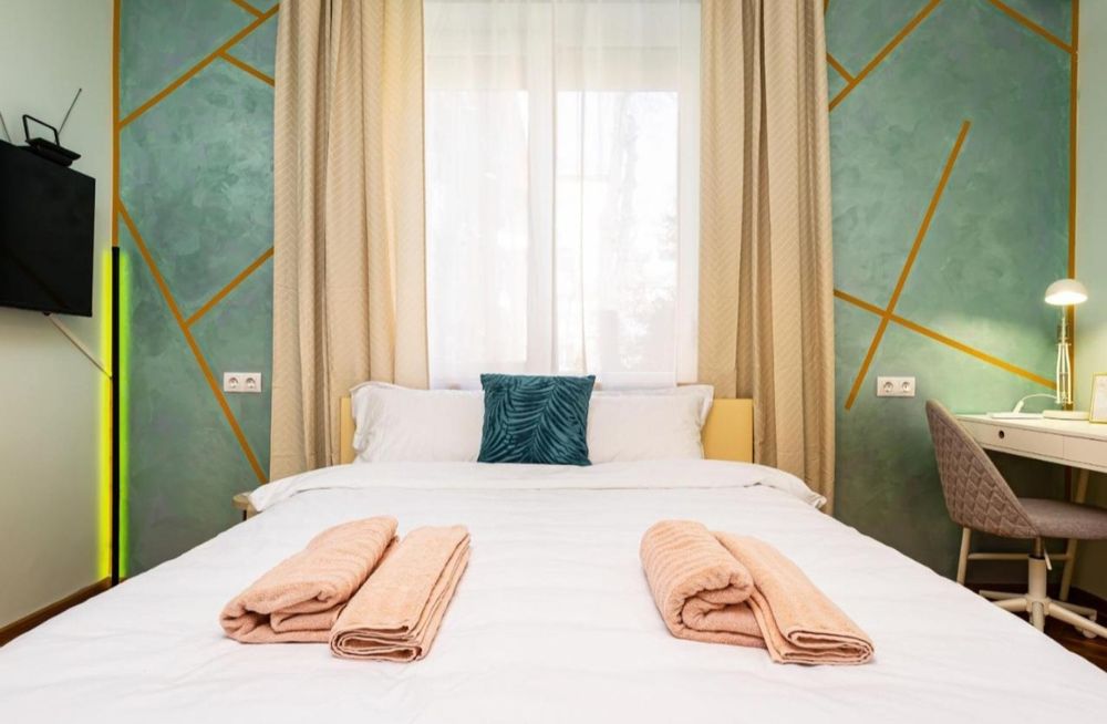 Продава се Тристаен апартамент в Пловдив, Център - 76 кв.м за 3422 €/кв.м - Снимка #6