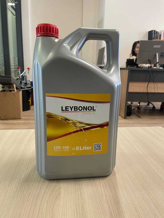 Leybonol LVO 100 - масло для вакуумных насосов Leybold
