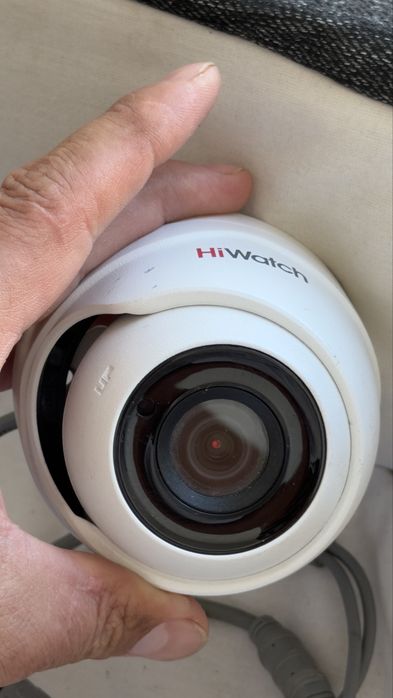 Продам камеры видеонаблюдения HiWatch