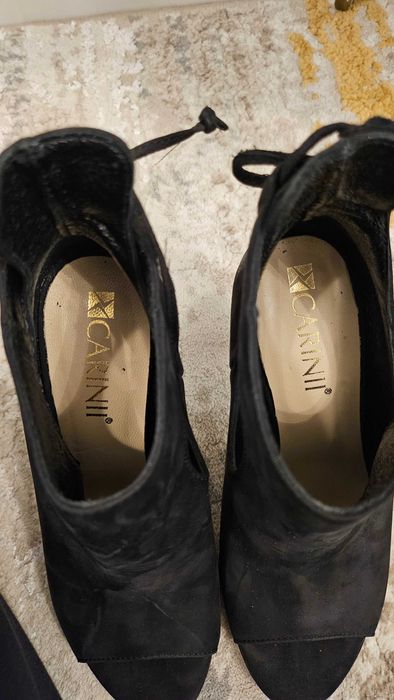 Sandale piele intoarsa
