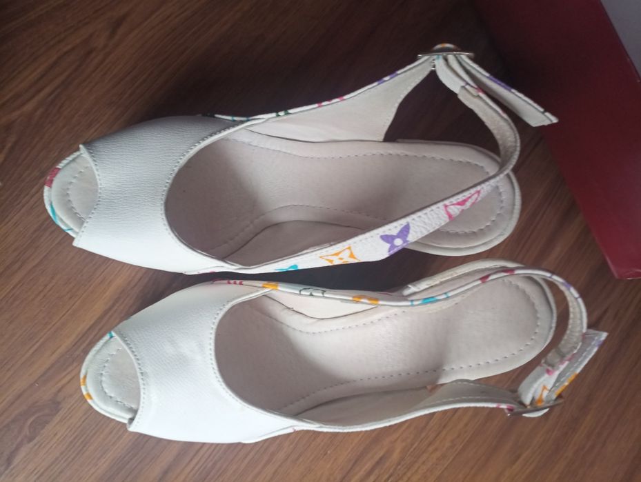 дамски сандали LV