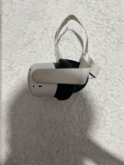 Meta Quest 2 (Oculus Quest 2) 128 GB – in stare buna Zalau • OLX.ro