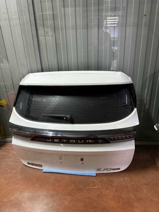 Jetour x70 plus Дверь крышка багажника