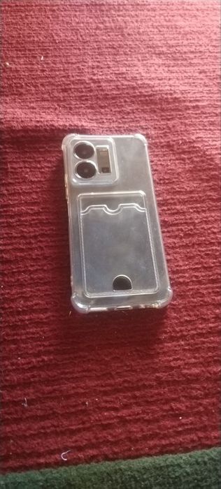 Vivo 35 madeli holati yaxshi ekran sinmagan steklo singan