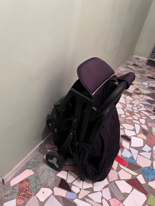 Коляска ручная, складывается