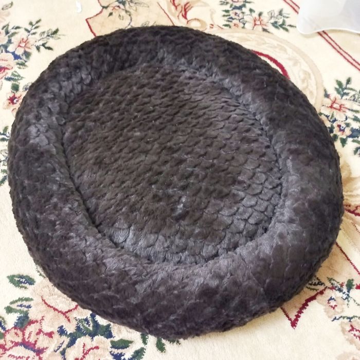 Лежанки для собак