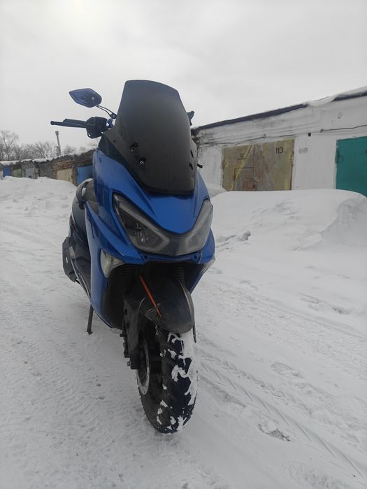Продам скутер maxi