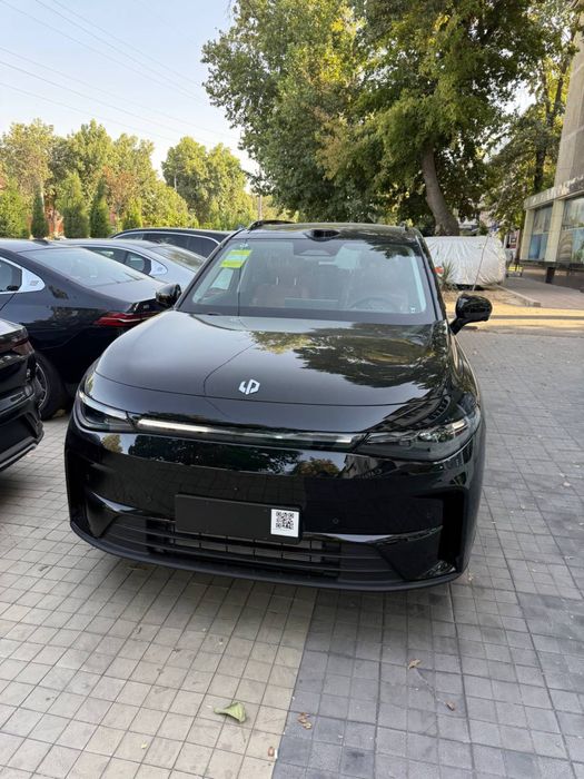 LEAPMOTOR C16 Restyling 3 позиция фулл натариусга тайор