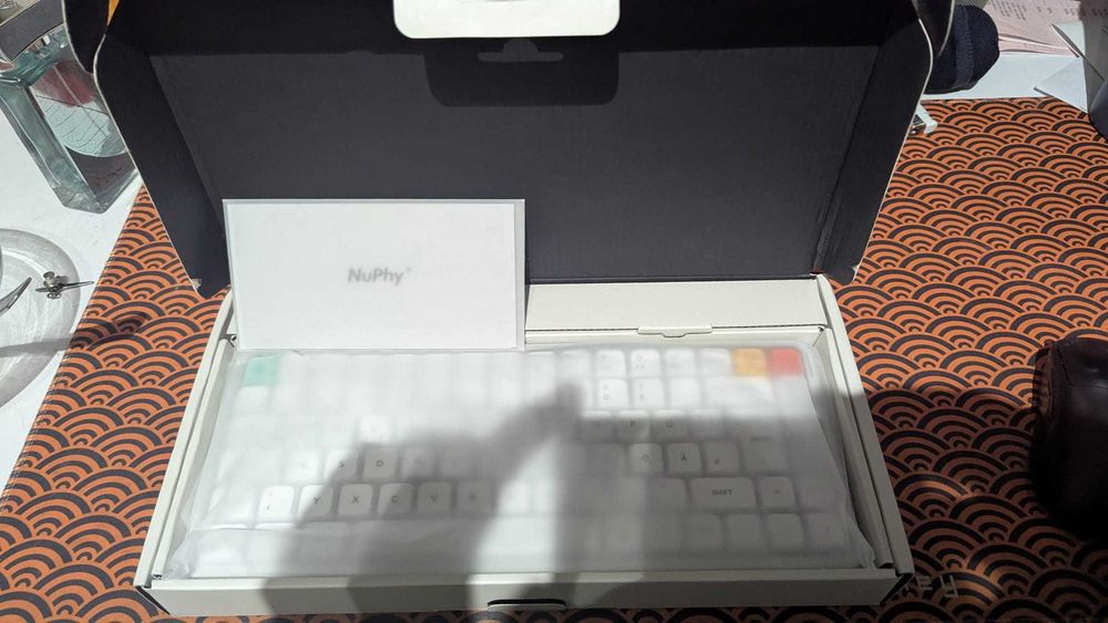 Tastatură mecanică NuPhy Air75 V3 - NOUĂ