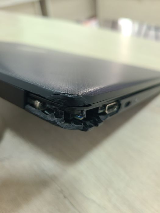 HP Laptop 15 (Celeron N4120, 4GB/1TB) 
Tavsif:
HP 15-