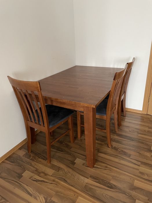 Продаются столы