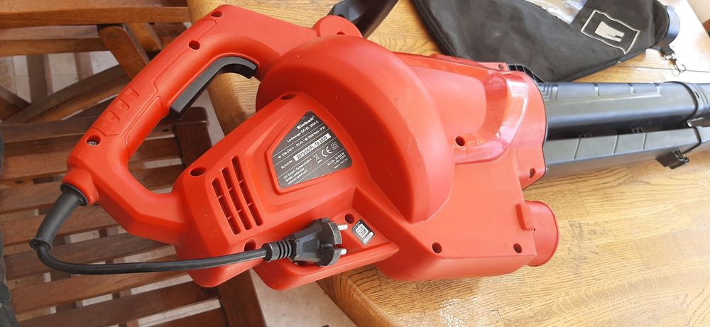 Suflanta,aspirator de frunze Einhell  GC-EL 2500E