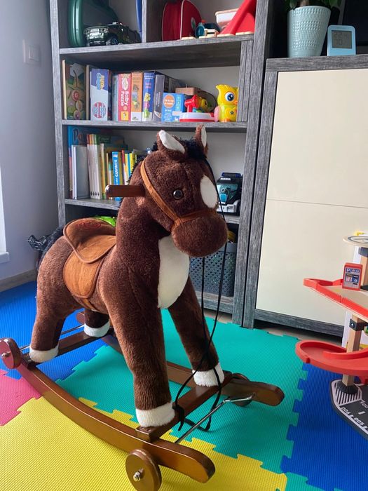 Balansoar Calut cu sunete