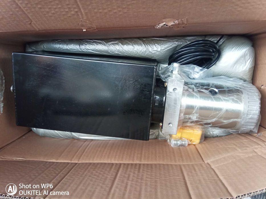 Хидравлична помпа 12V