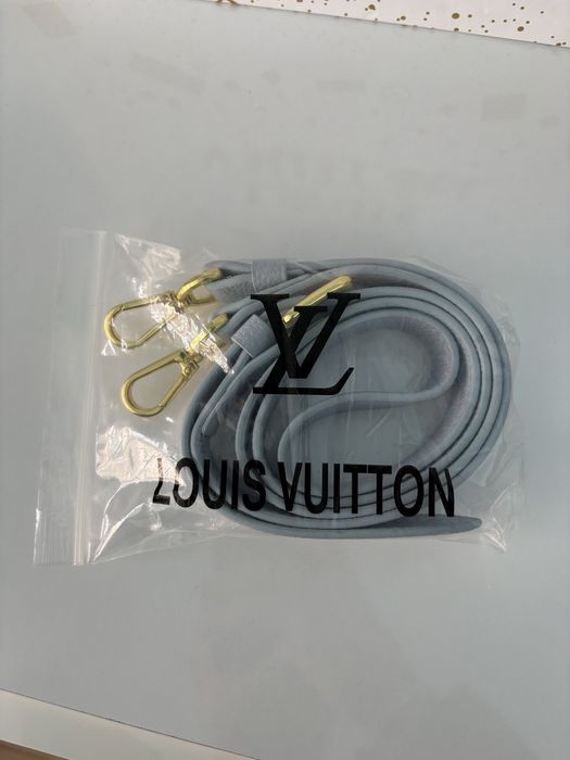 Дамска чанта – LVT + подарък