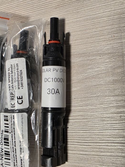 Diode panouri fotovoltaice