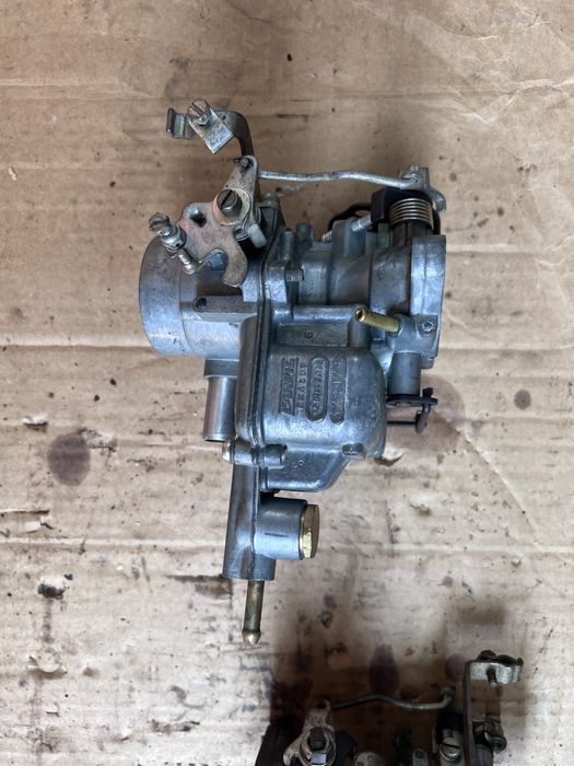 Vand carburatoare Dacia 1300/1400 noi sau sh
