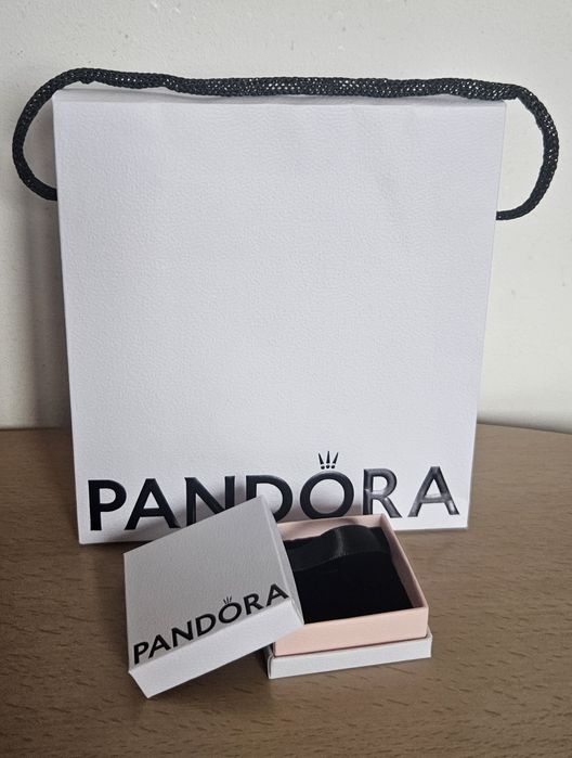 Cutie Pandora pentru charm + punga de cadou
