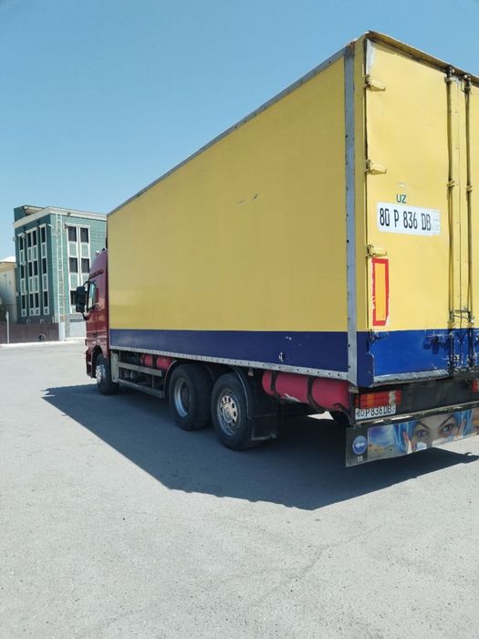 Mercedes Actros 2001 sotiladi